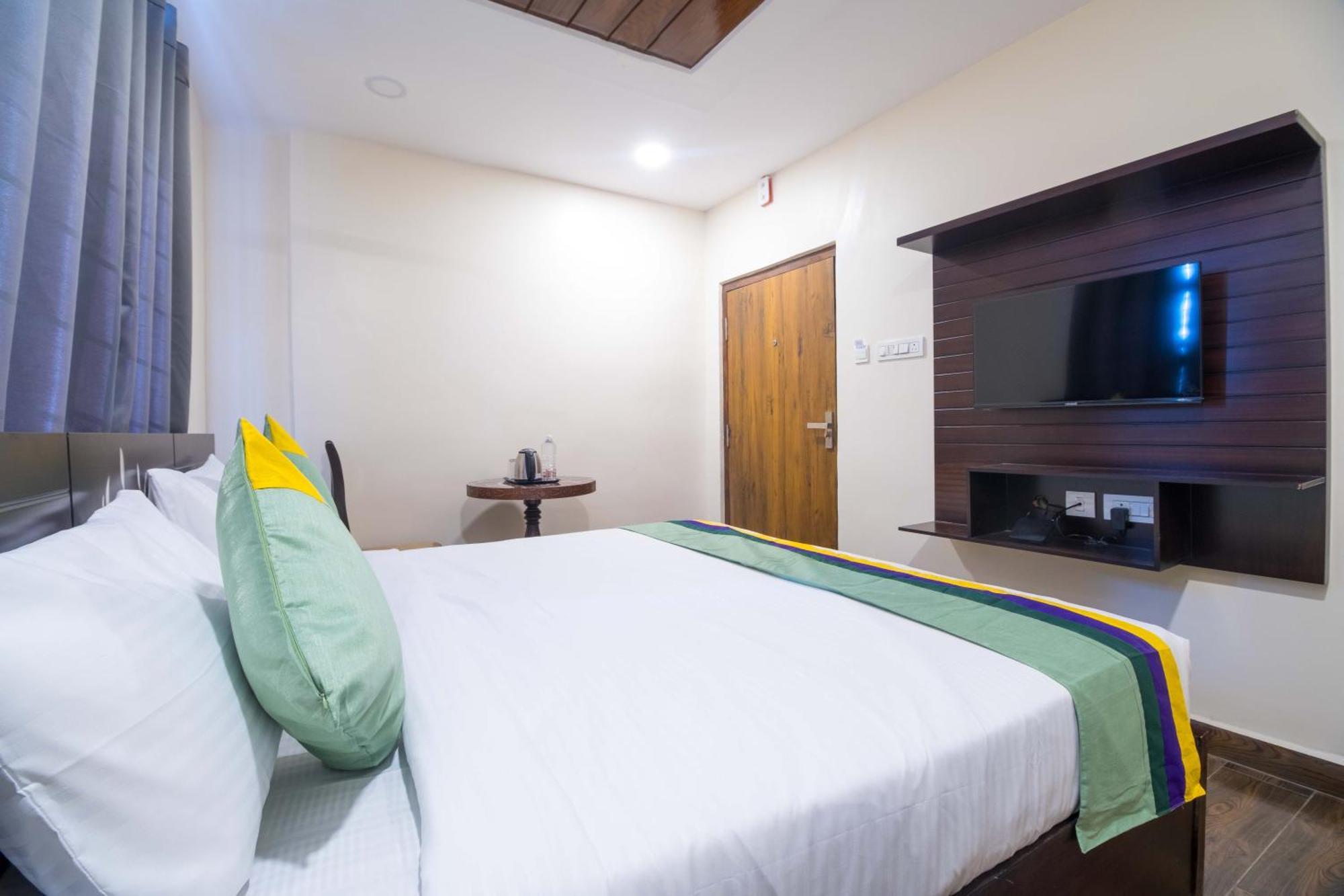 Treebo The Address Inn Mehdipatnam Хайдарабад Экстерьер фото
